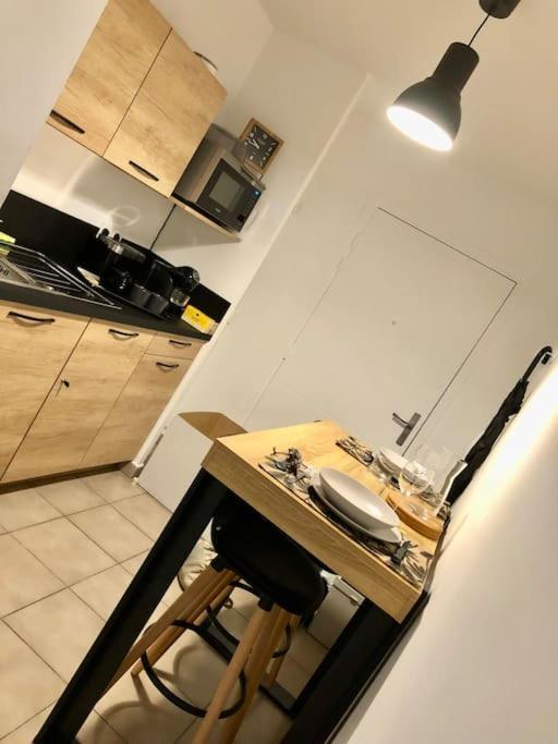 Studio Cosy, Lyon, Avec Garage Prive Extérieur photo